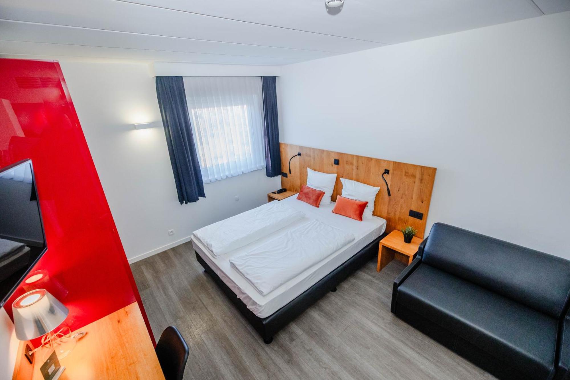 Corsendonk Viane Hotel 3*