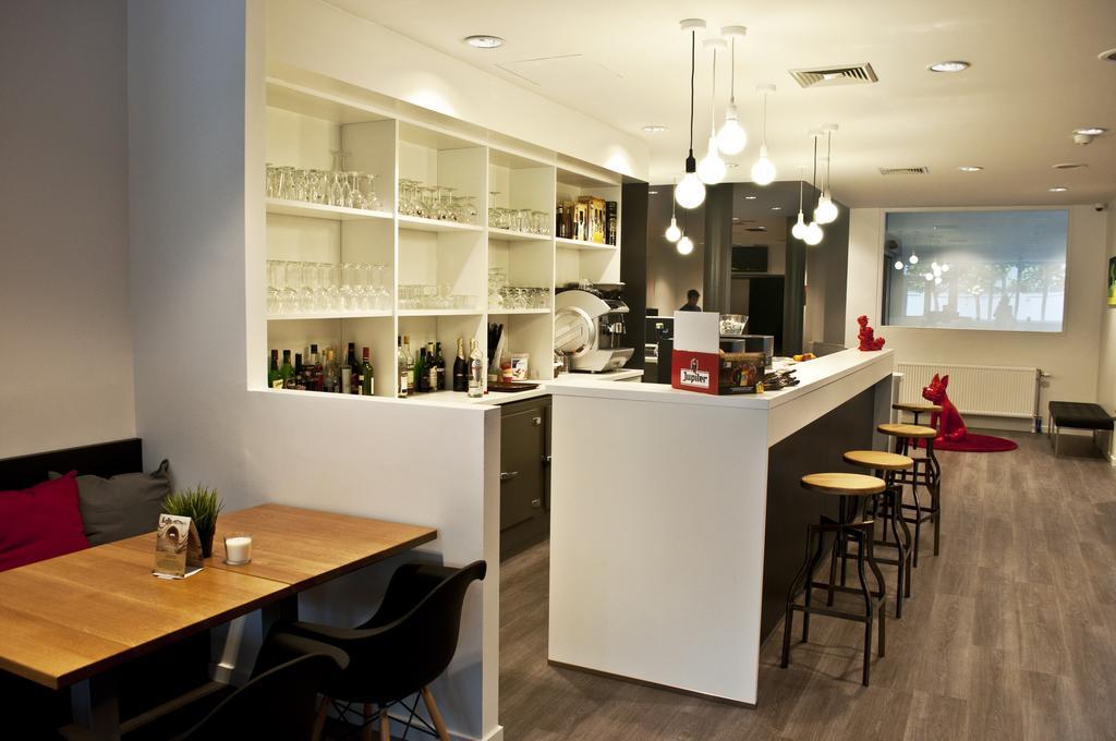 Corsendonk Viane Hotel 3*